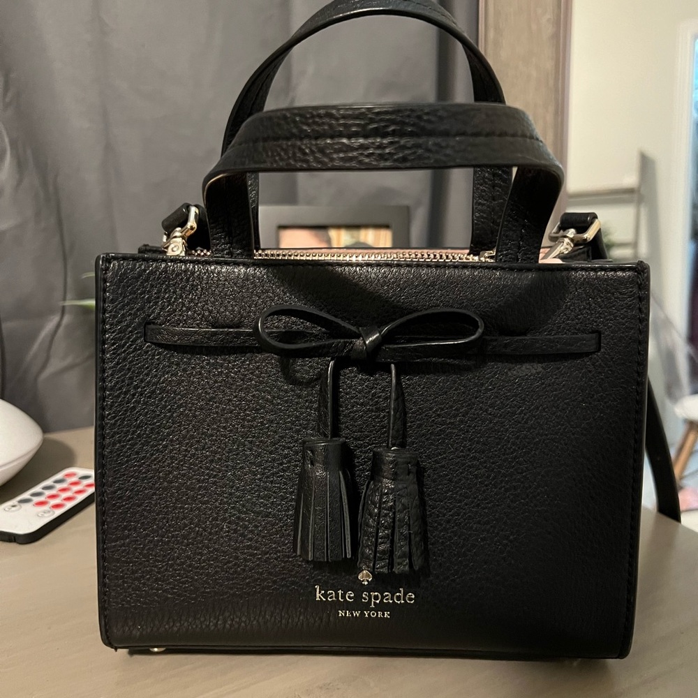 Kate Spade Crossbody Satchel Bag (Barely used)